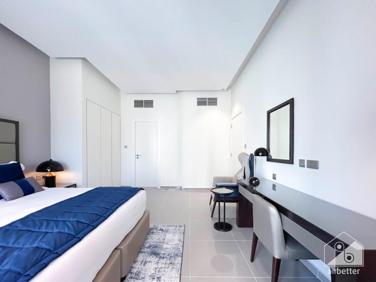 Luxury Stay At Damac Majestine With Balcony & Views Dubaj Kültér fotó